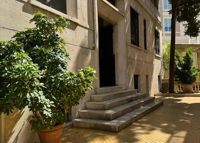 Appartamento Elegante Con Terrazzo *